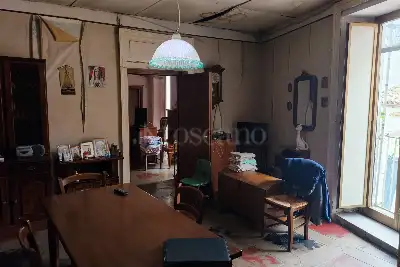 Casa in vendita, L.go Maricola Cattaneo , Catanzaro