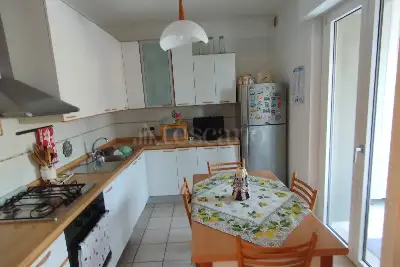 Casa in vendita, via Ettore Di Blasio 4, Montesilvano