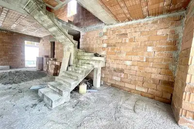 Casa Indipendente in vendita, Via Fiume, Ladispoli