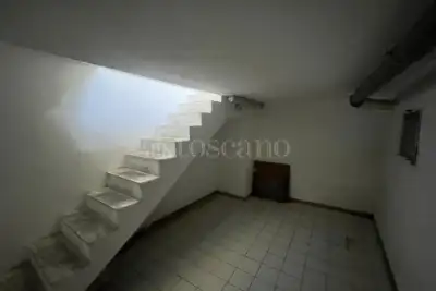 Negozio in affitto, Viale Legioni Romane, Milano