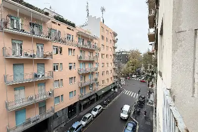 Casa in vendita, Via Giovanni Aurispa, Milano