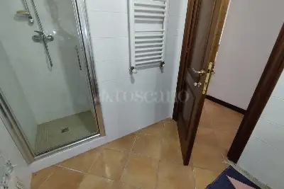 Villino a Schiera in vendita, Via Fanano, Roma