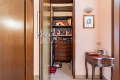 Casa in vendita, Via Alessandro Algardi, Milano