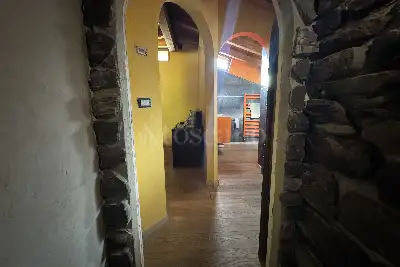 Villino a Schiera in vendita, Via Aldo Moro, Cellatica