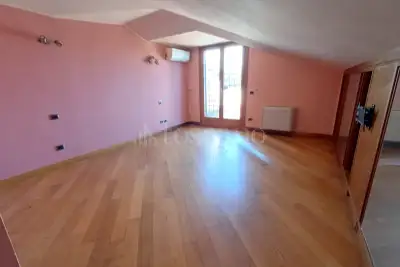 Villa in vendita, Via Poggio degli Ulivi, Sacrofano