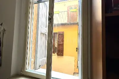 Palazzo in vendita, Via Castiglione, Bologna