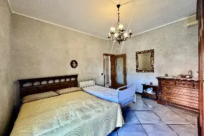 Villa in vendita, Via Pratomaggiore , Desenzano del Garda