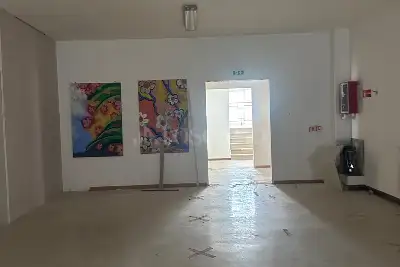 Negozio in vendita, Via Pertini, Avezzano