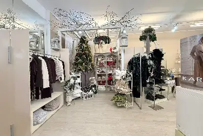 Negozio in vendita, Via Fratelli Fraschini n. 2, Milano