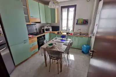 Casa Indipendente in vendita, Via Rampa, Corvino San Quirico