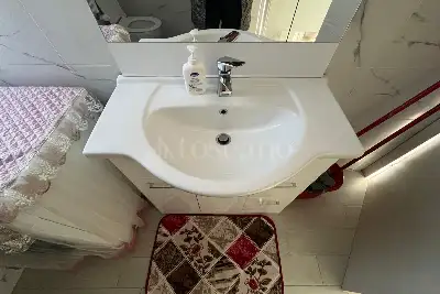 Casa in vendita, Via Lorenteggio, Milano