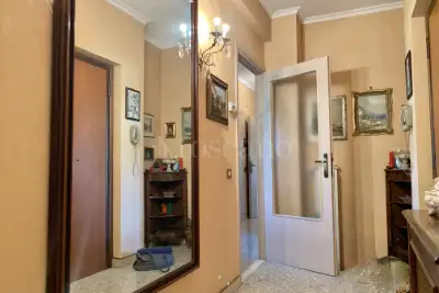 Casa in vendita, Via Carlo Avolio, Roma