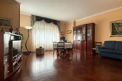 Casa in vendita, Viale dei Romagnoli, Roma