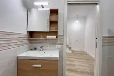 Casa in vendita, Via Luigi Bartolucci, Roma