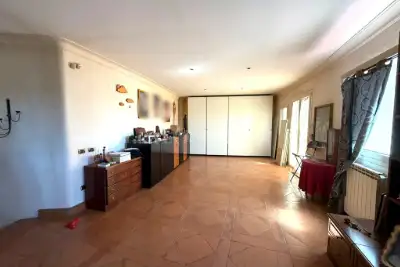 Villa Plurifamiliare in vendita, Vicolo della Riserva del Fontanile, Roma