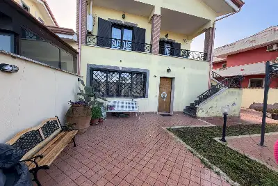 Villino a Schiera in vendita, Via Passo Buole, Fiumicino