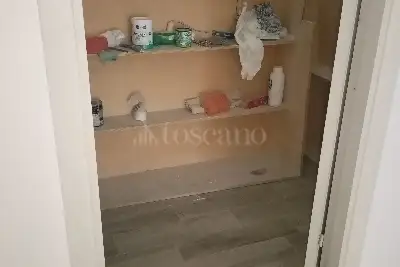 Negozio in affitto, Via Vespri, 61, Valderice