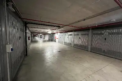 Box in affitto, Via Savona, Milano