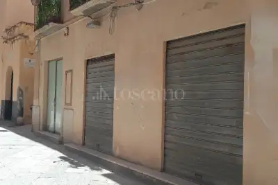 Negozio in affitto, Via delle Arti 26, Trapani