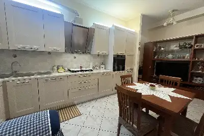 Casa in vendita, VIA GIOVANNI DI BREGANZE, Milano