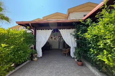 Villino a Schiera in vendita, Residence Ippocampo, Manfredonia