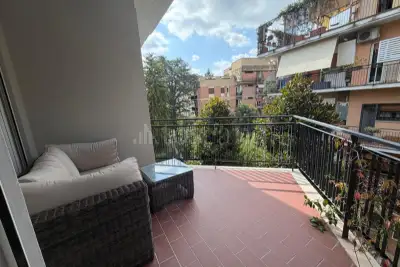 Casa in vendita, Via Dicomano, Roma