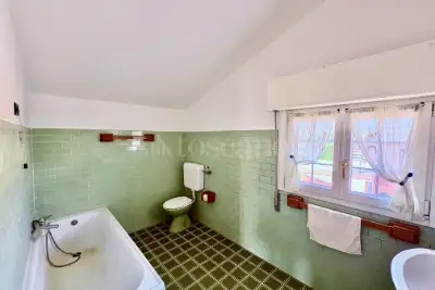 Villa Bifamiliare in vendita, Via Tredicesima Villaggio Sereno, Brescia