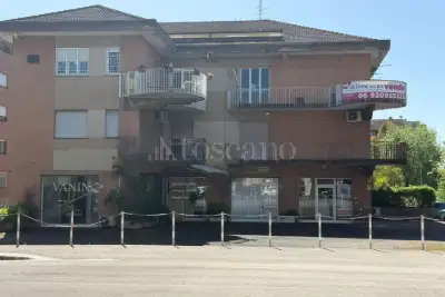 Casa in vendita, Via Nomentana, Roma