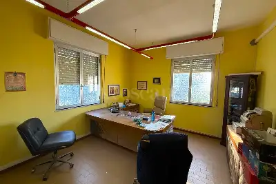 Negozio in vendita, Strada di San Gemiliano, San Sperate