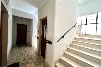 Casa in vendita, Via Flavio Stilicone, Roma