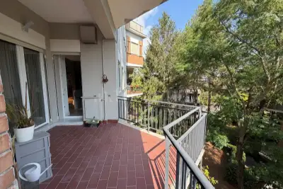 Casa in vendita, Via Dicomano, Roma