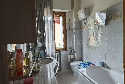 Casa in vendita, Via delle Provincie, Siena