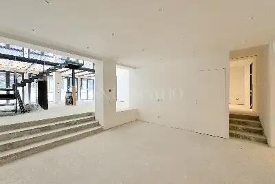 Casa in vendita, via Guido Martinelli 56, Milano