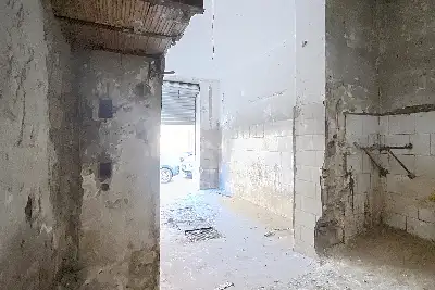 Magazzino in vendita, Via Filippo Turati 20, Sassari