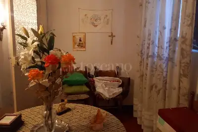 Casa Indipendente in vendita, Via San Pietro, 1 Viggiano (PZ), Viggiano