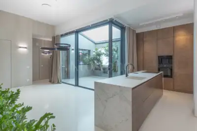 Casa Indipendente in vendita, Via Francesco Melzi d'Eril 18, Milano