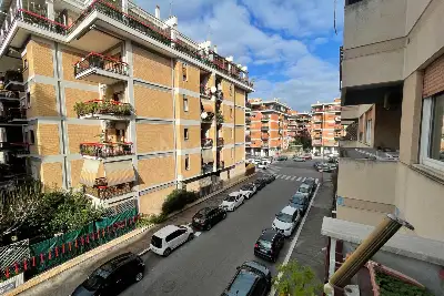Casa in vendita, Viale dei Promontori, Roma