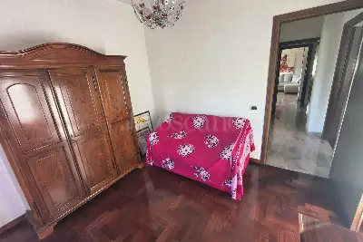 Casa in vendita, Via Spiro Valles, Roma