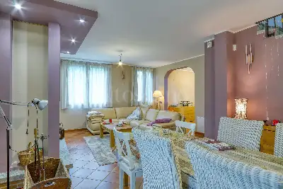 Villa in vendita, Via Vecchia Tramvia, Cunardo