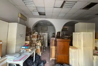 Negozio in affitto, Via Giovanni da Castel Bolognese, Roma
