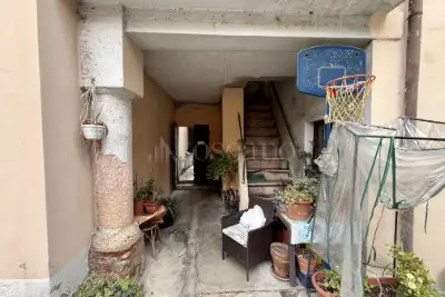 Casa Indipendente in vendita, Via Cristoforo Colombo, Borgosatollo