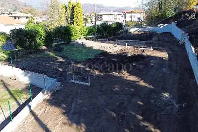 Villa in vendita, Via Costantino, Marchirolo