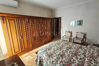 Casa in vendita, Via Gravina, Catanzaro