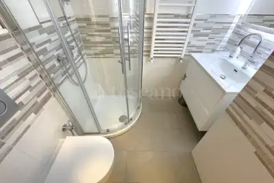 Casa in vendita, Via Giuseppe Troiani, Roma