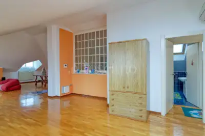 Villa in vendita, Via F. Montesi, Dairago