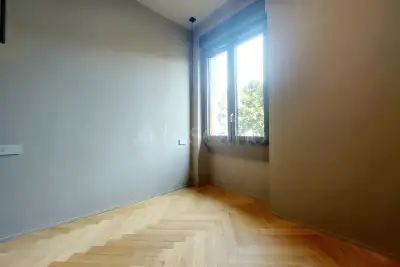 Casa in vendita, Via Luigi Veratti 12, Milano