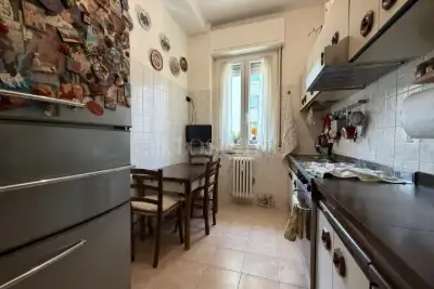 Casa in vendita, Via dei Tulipani, Milano