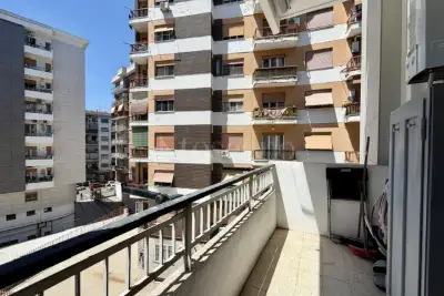 Casa in vendita, Viale dei Consoli, Roma