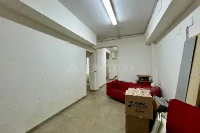 Laboratorio in vendita, Via Montepulciano, Roma