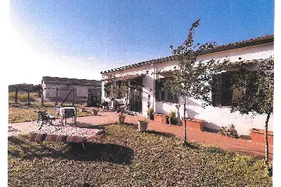 Casale in vendita, Via Torre del Giglio 1644, Latina